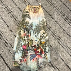 Pretty floral dress in perfect condition. 🌸🌺🌹